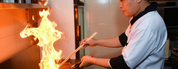 We serve you with all our heart!